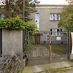 Budget-Friendly Studio Metro Wilanowska Warsaw Mokotow By Noclegi Renters