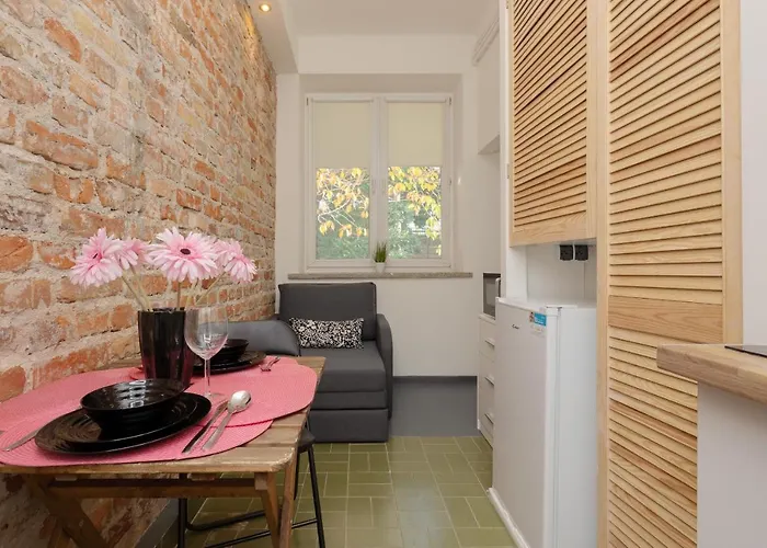 Budget-Friendly Studio Metro Wilanowska Warsaw Mokotow By Noclegi Renters
